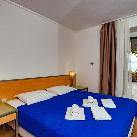 Hotel Savojo Petrovac Exterior foto