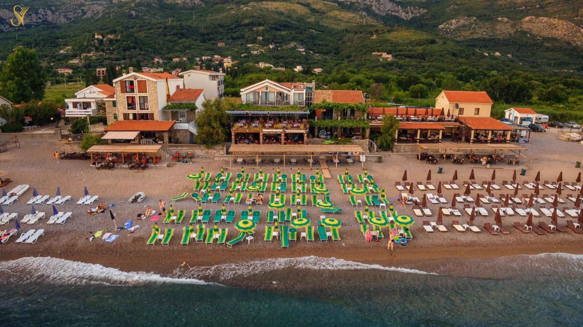 Hotel Savojo Petrovac Exterior foto